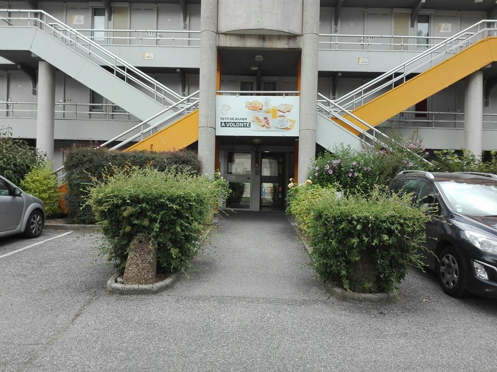 Premiere Classe Grenoble Sud - Gieres Universite Eksteriør billede